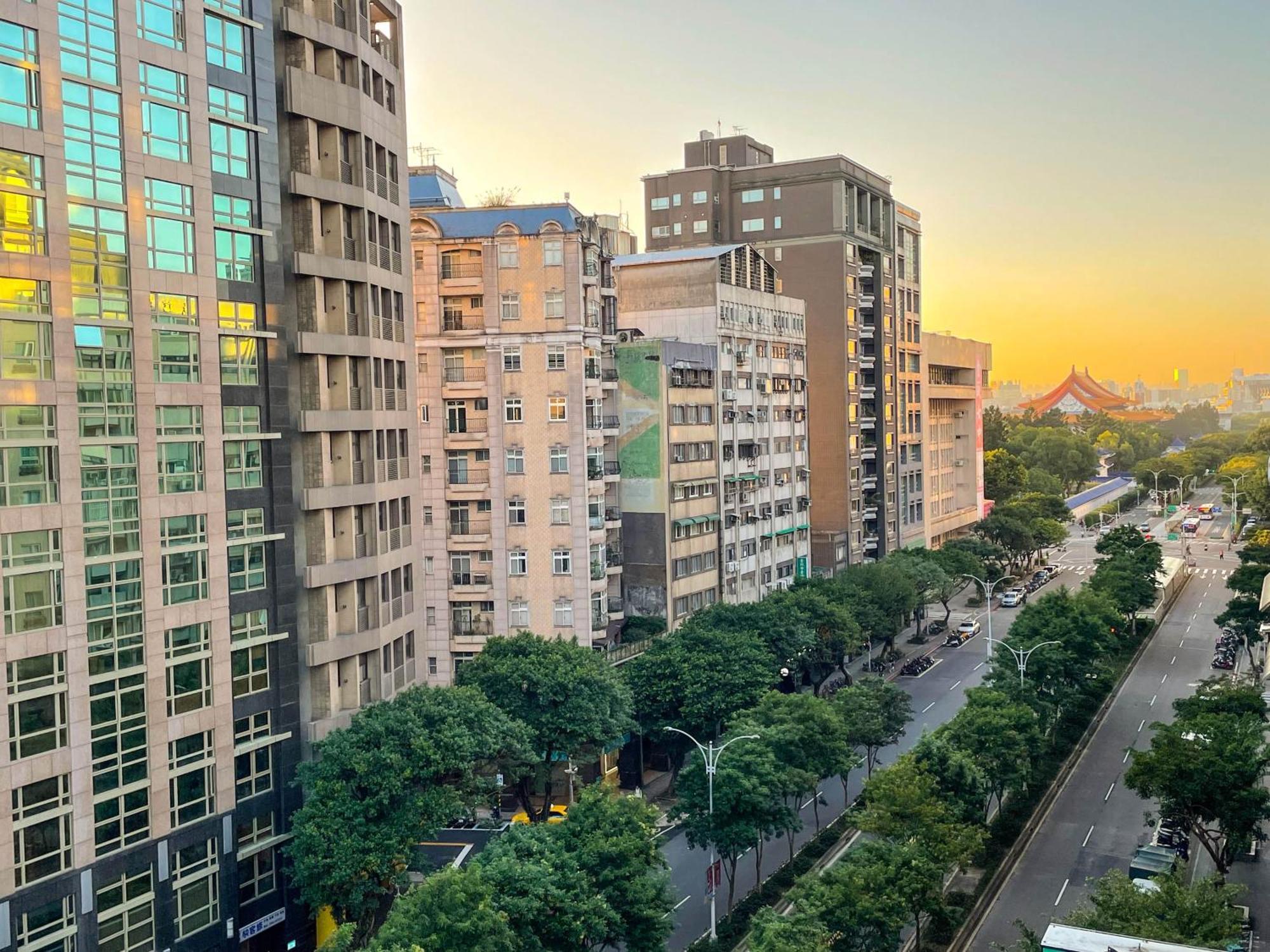 Check Inn Express Taipei Yongkang Exteriör bild